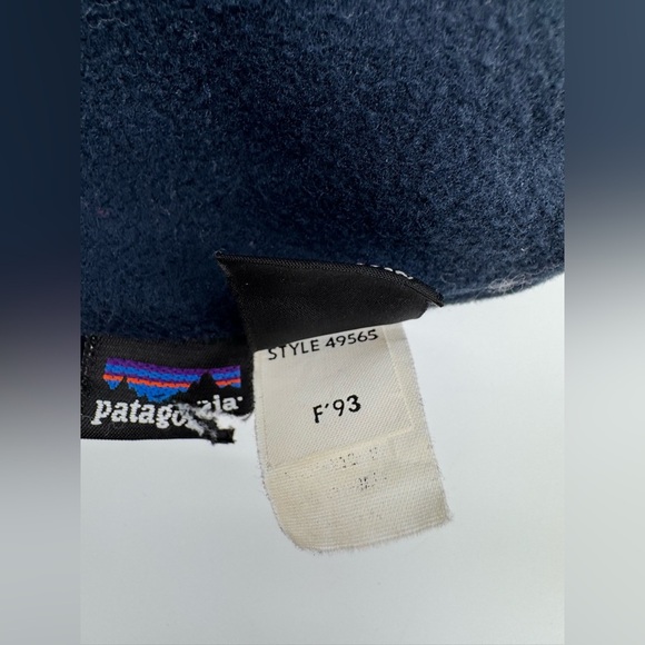 RARE Vintage 90s Patagonia Blue Lama Print Wool Ski Beanie - Picture 3 of 3